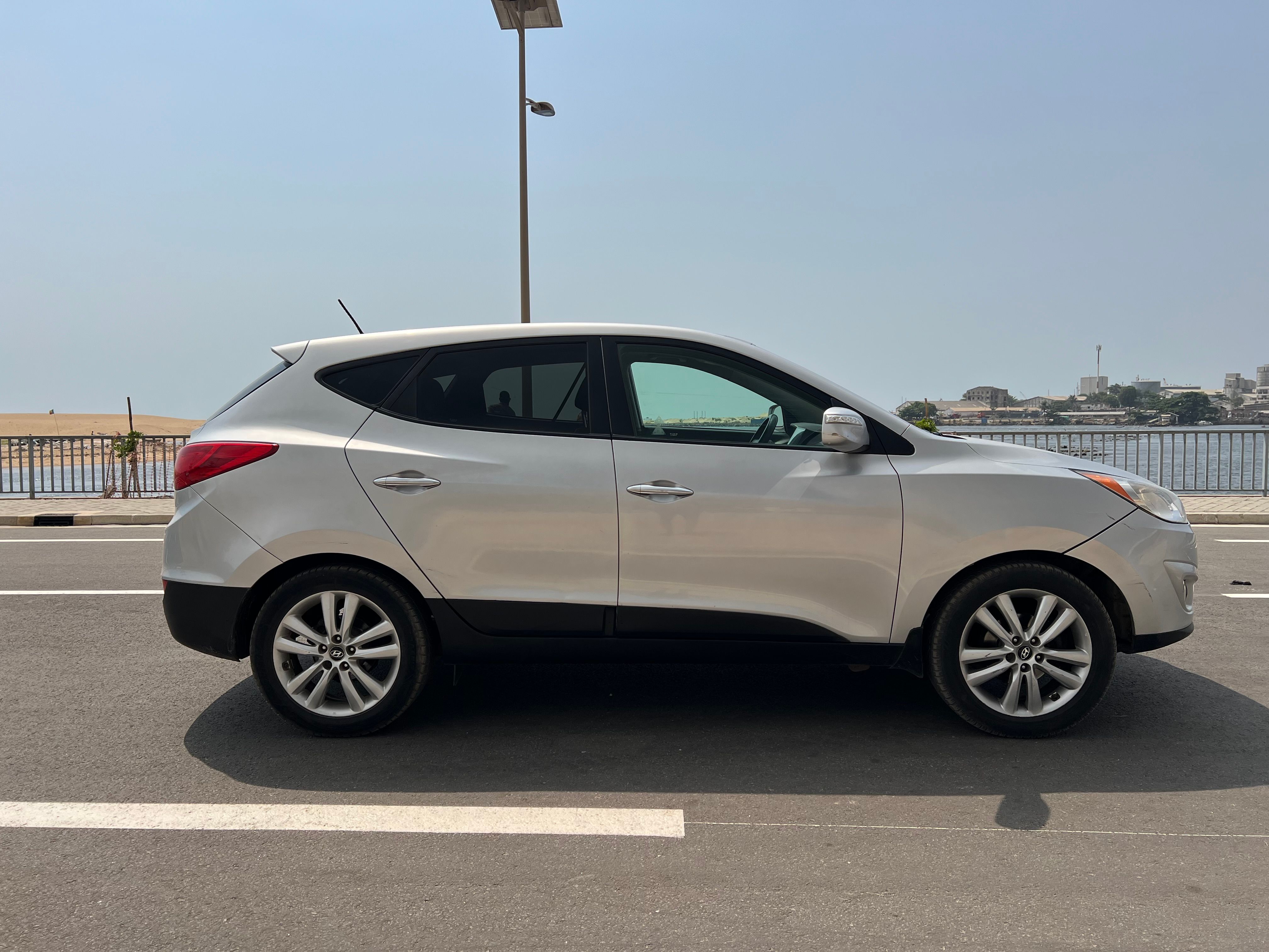 Hyundai TUCSON 2