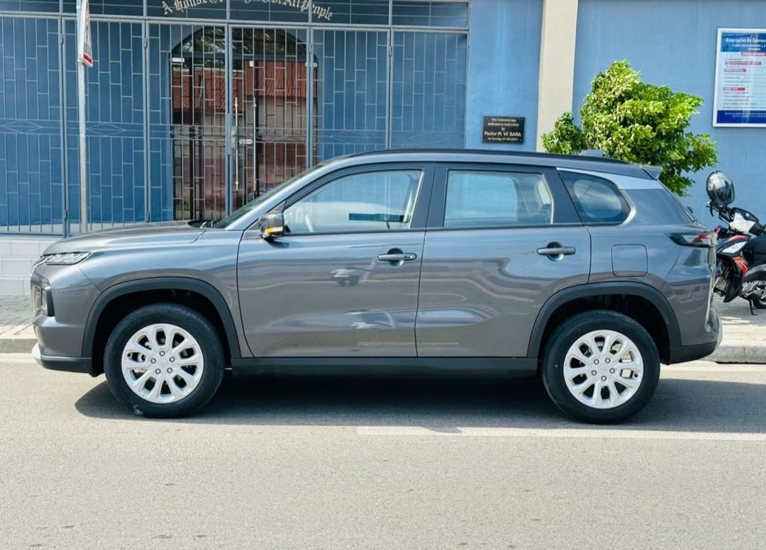 Suzuki Grand VIATRA 2